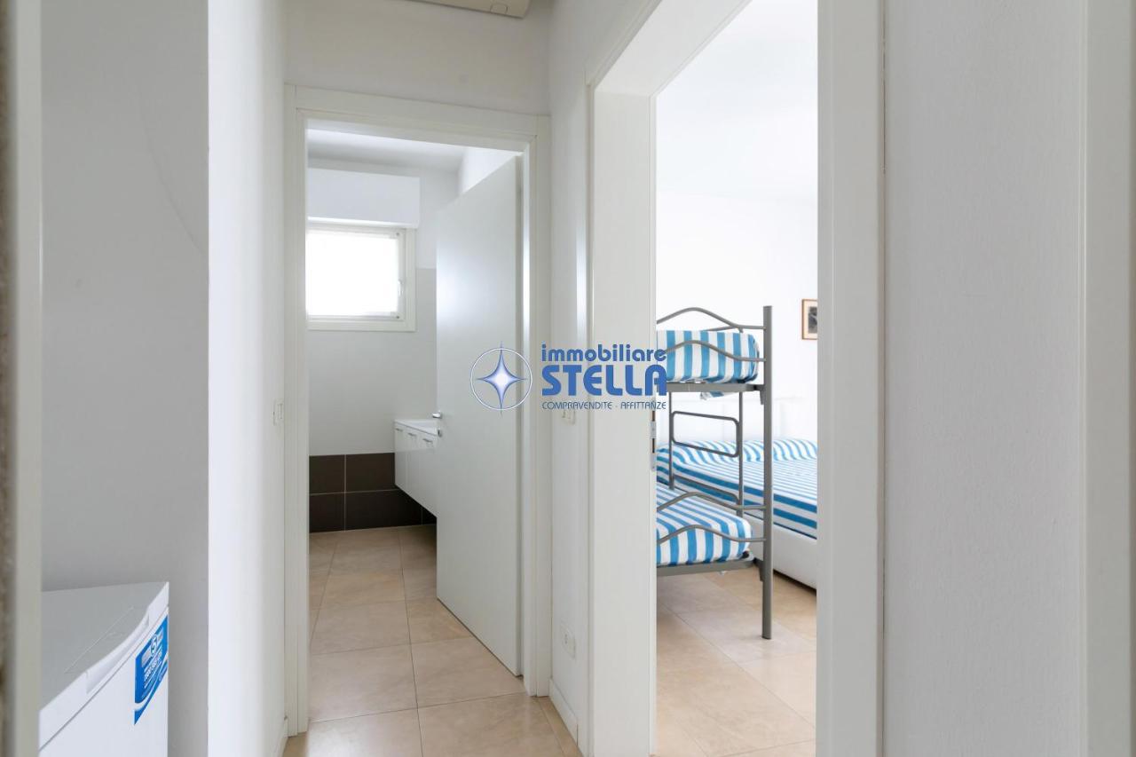 Condominio Stella ลิโดดิเยโซโล ภายนอก รูปภาพ
