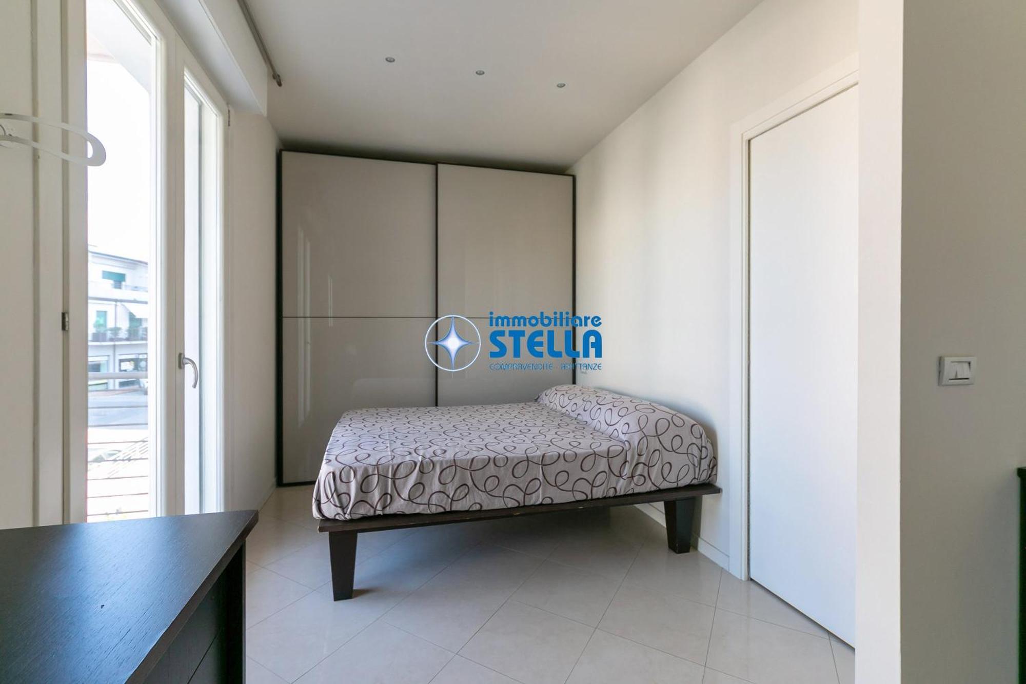 Condominio Stella ลิโดดิเยโซโล ภายนอก รูปภาพ